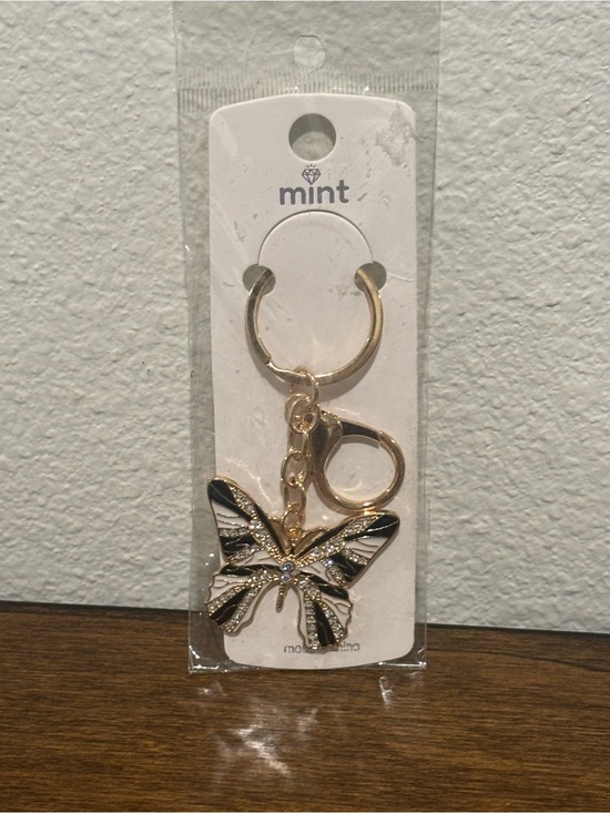 Mint Accessories - Mint Gold-tone Butterfly Keychain with Black and White Enamel